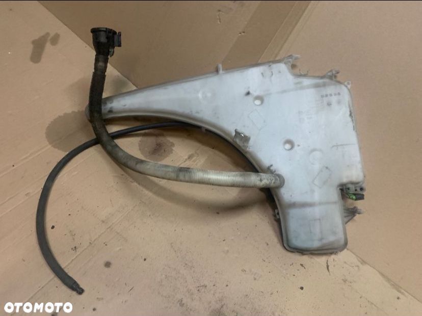 7124231 zbiorniczek pompka spryskiwaczy bmw 3 e90 e91 e81 e87 - 2