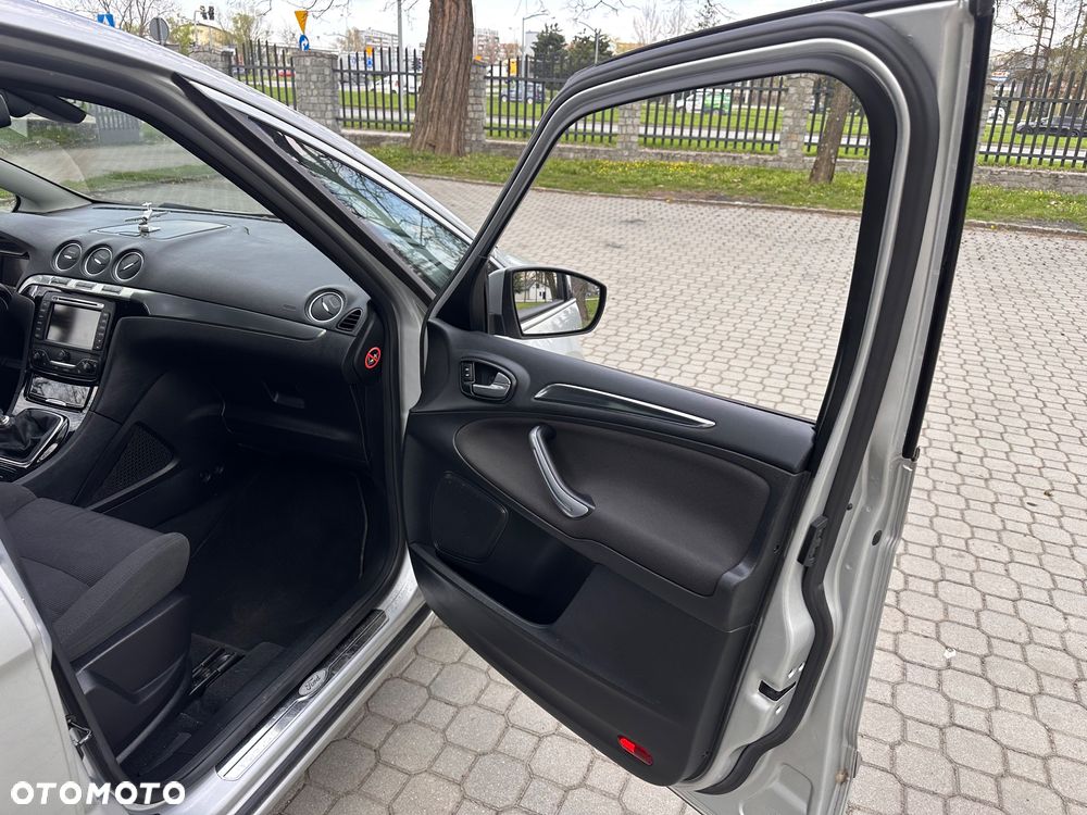 Ford S-Max 2.0 TDCi DPF Business Edition - 22