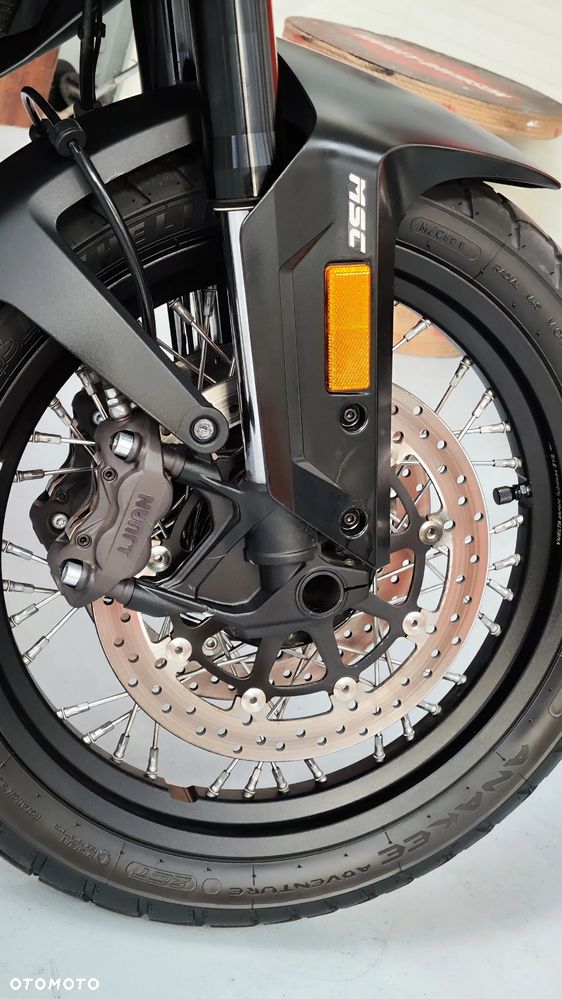 CFMoto 800MT Explore - 21