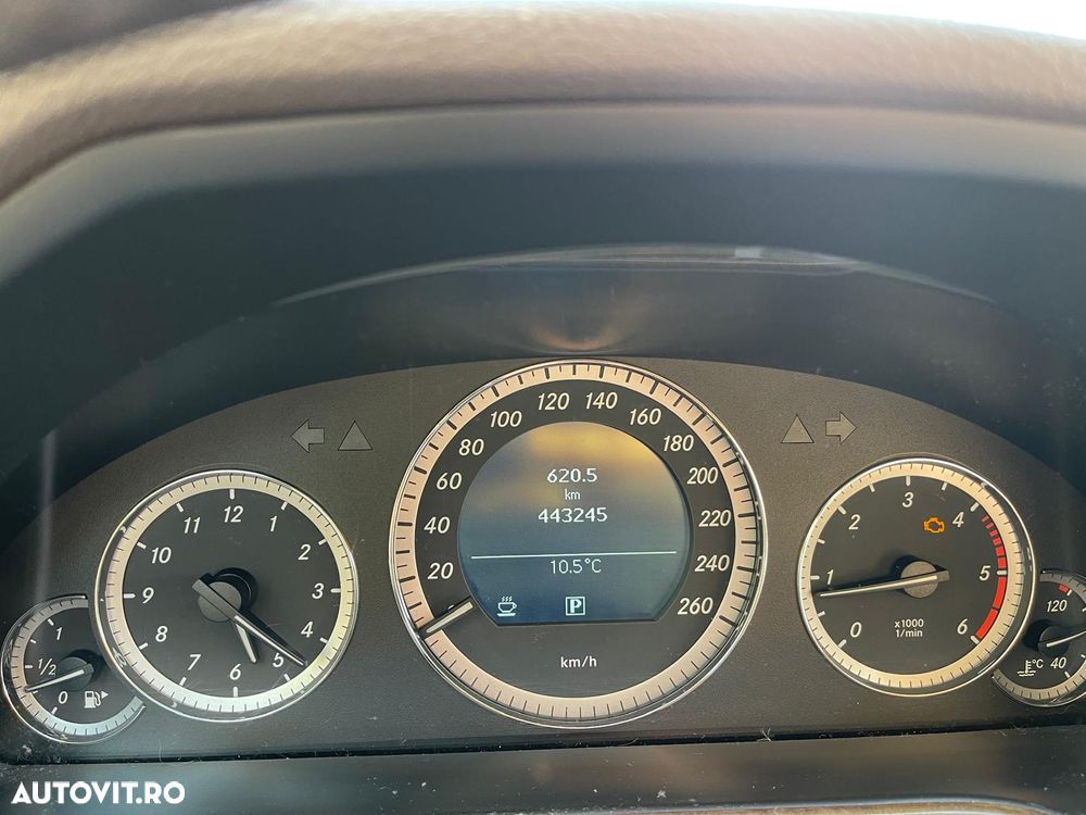 Mercedes-Benz E - 26