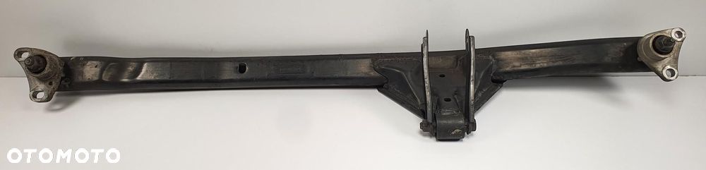 ŁAPA MOCOWANIE ROZPÓRKA KIELICHÓW VOLVO XC90 - 2