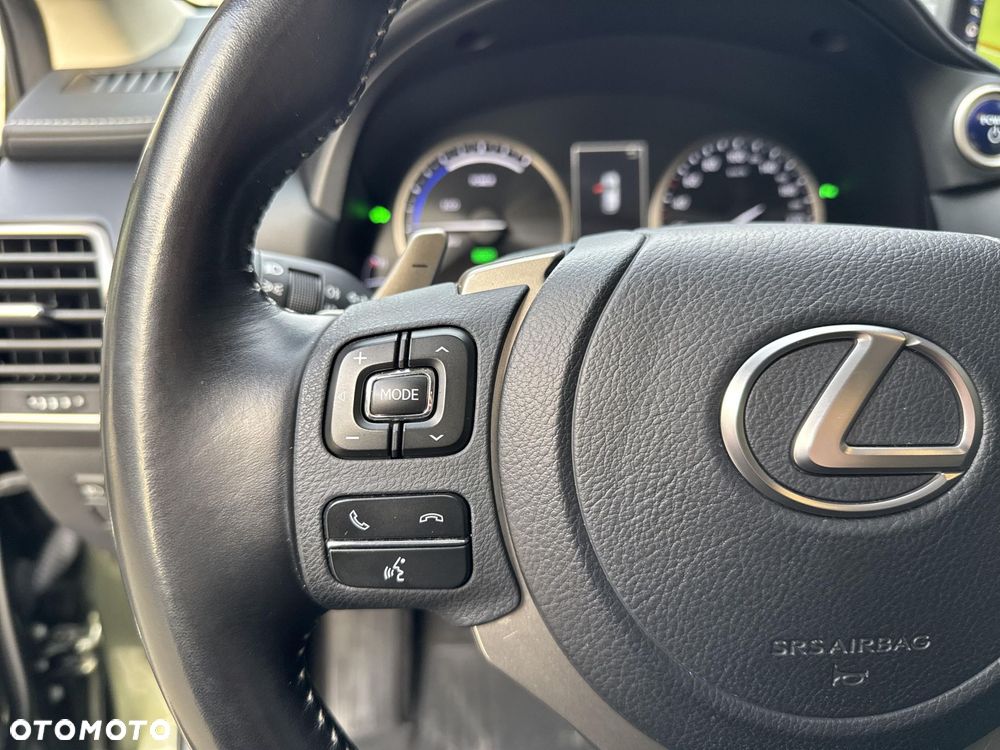 Lexus NX 300h F Impression AWD - 25