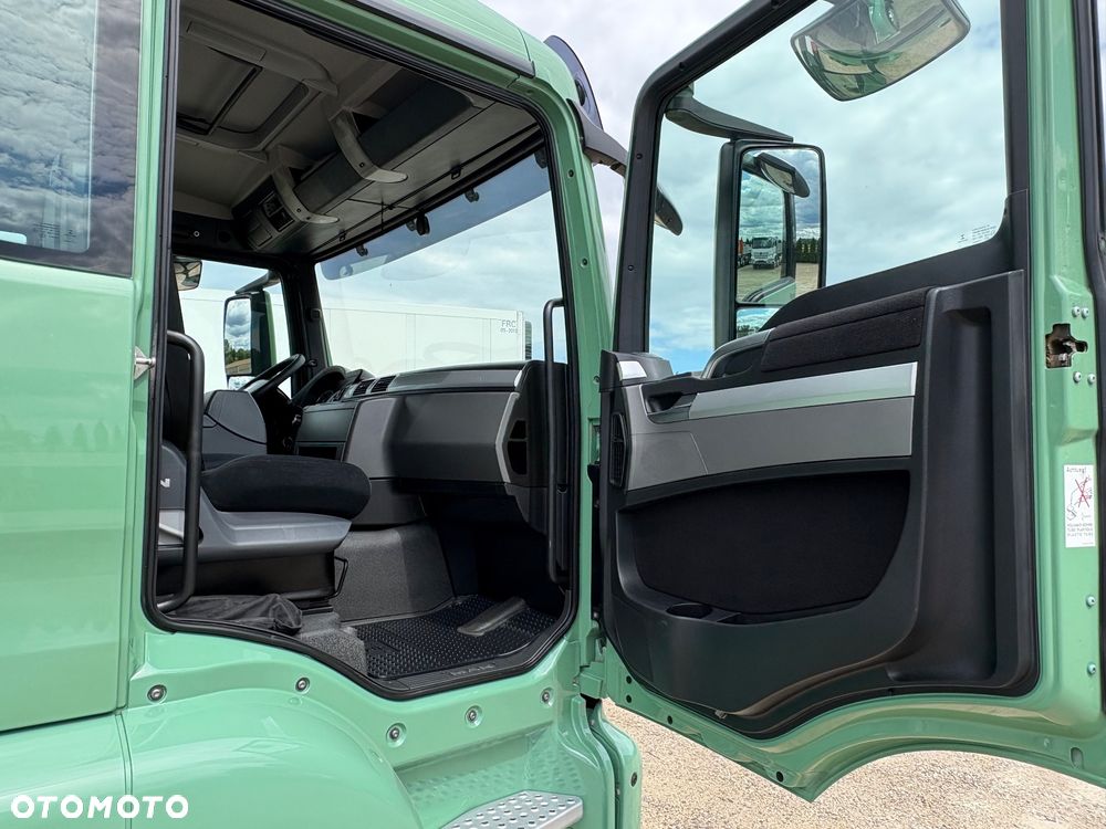 MAN TGS 35.440 8x4 KIPPER MEILLER SZWAJCARIA - 23