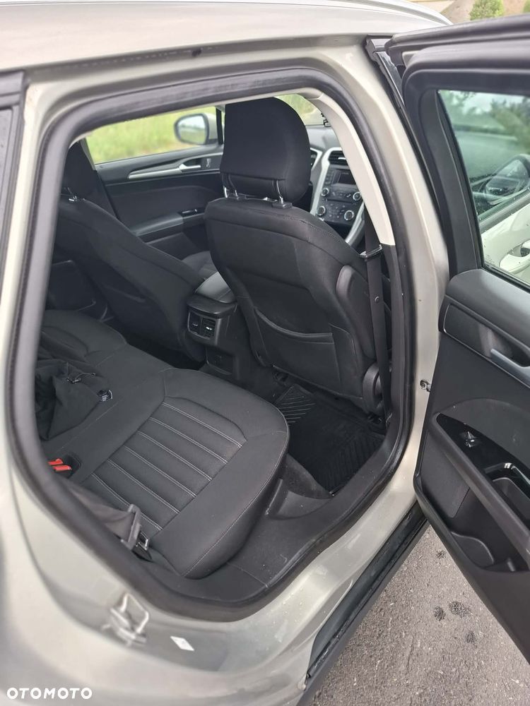 Ford Mondeo - 7