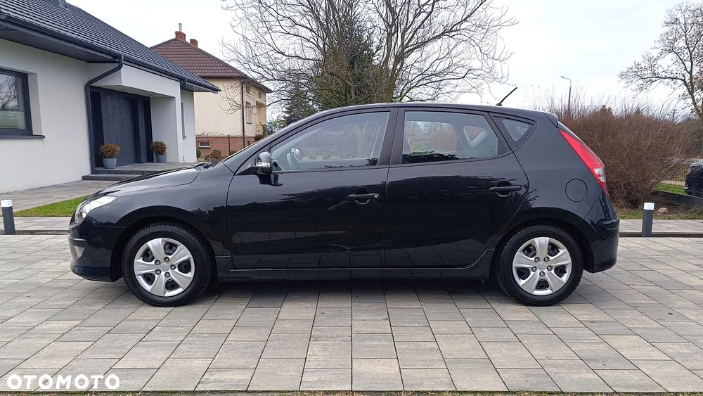 Hyundai i30 1.4 FIFA WM Edition - 7