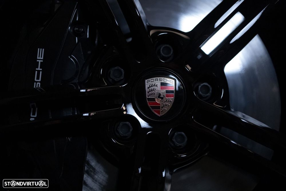 Porsche Taycan Turbo - 46