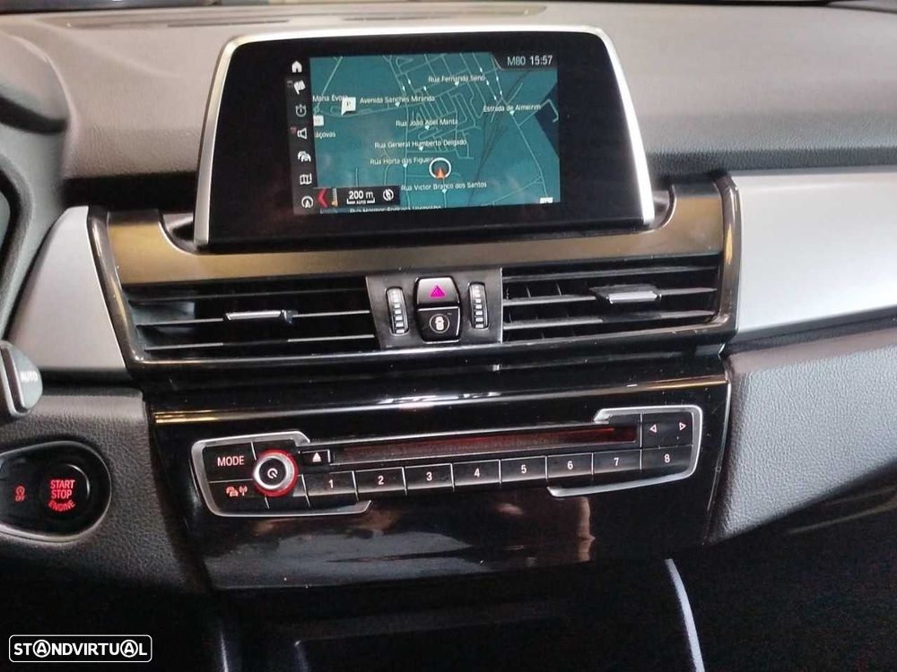 BMW 216 Active Tourer - 21