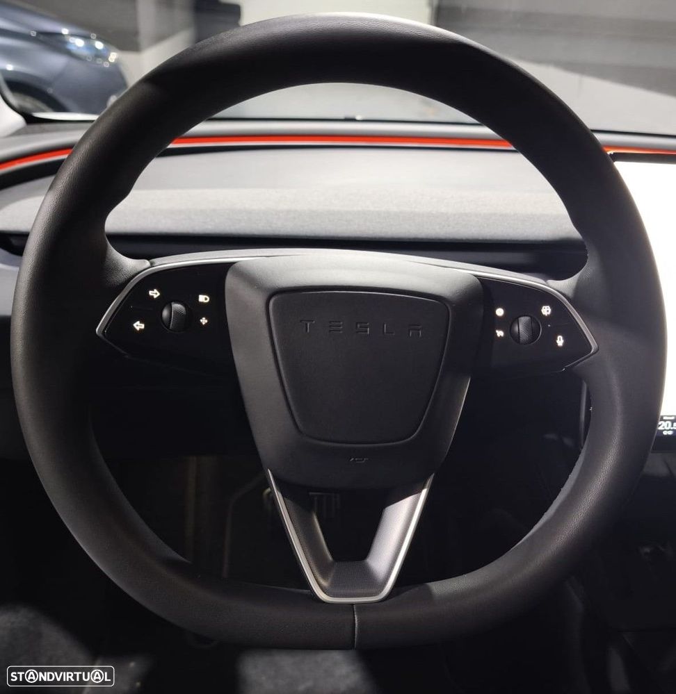 Tesla Model 3 Tração Traseira Standard - 14