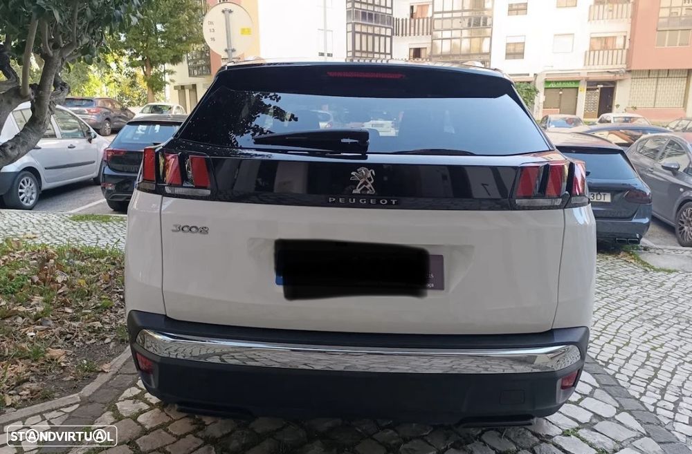 Peugeot 3008 PureTech 130 Stop & Start GPF EAT8 Allure - 16