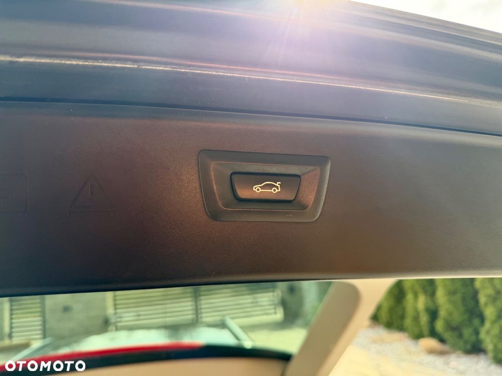 BMW Seria 5 520d Sport-Aut - 11