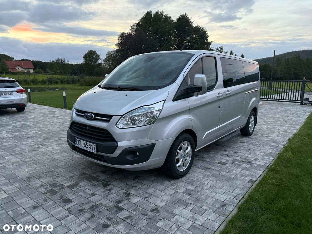 Ford Tourneo Custom - 5