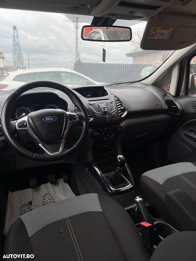 Ford EcoSport 1.5 TDCi - 11