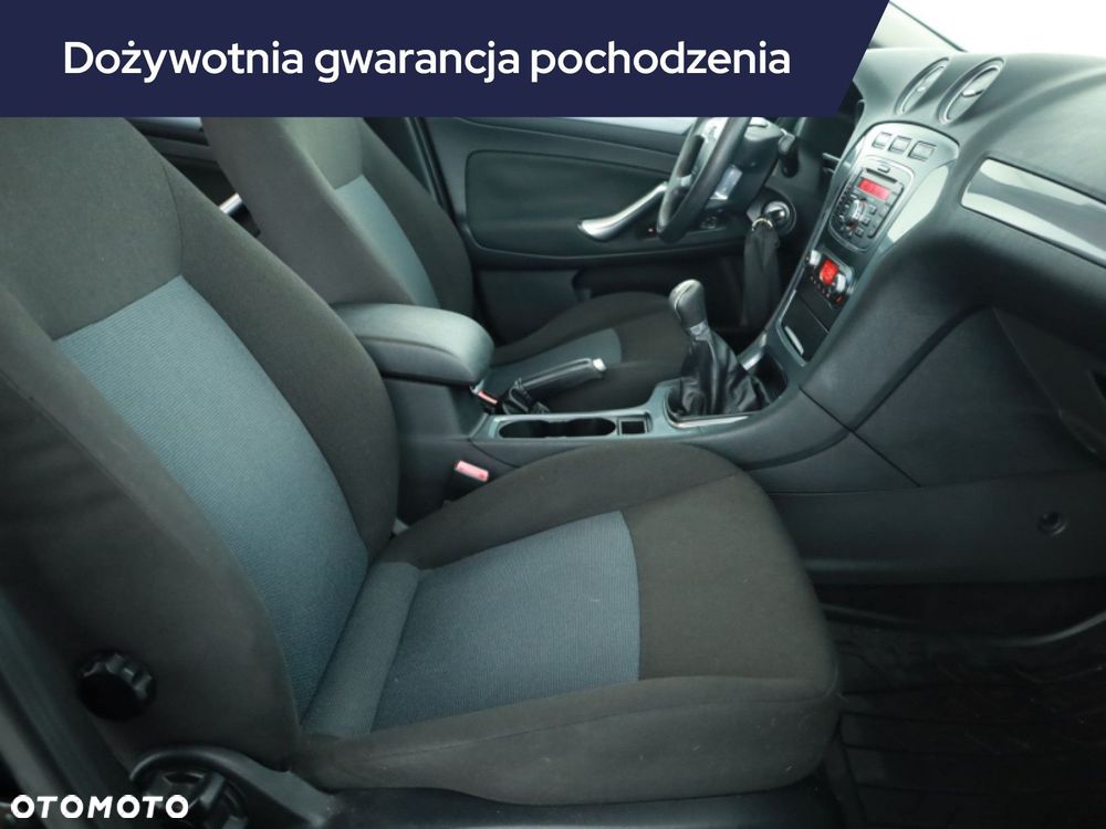 Ford Mondeo SW - 8