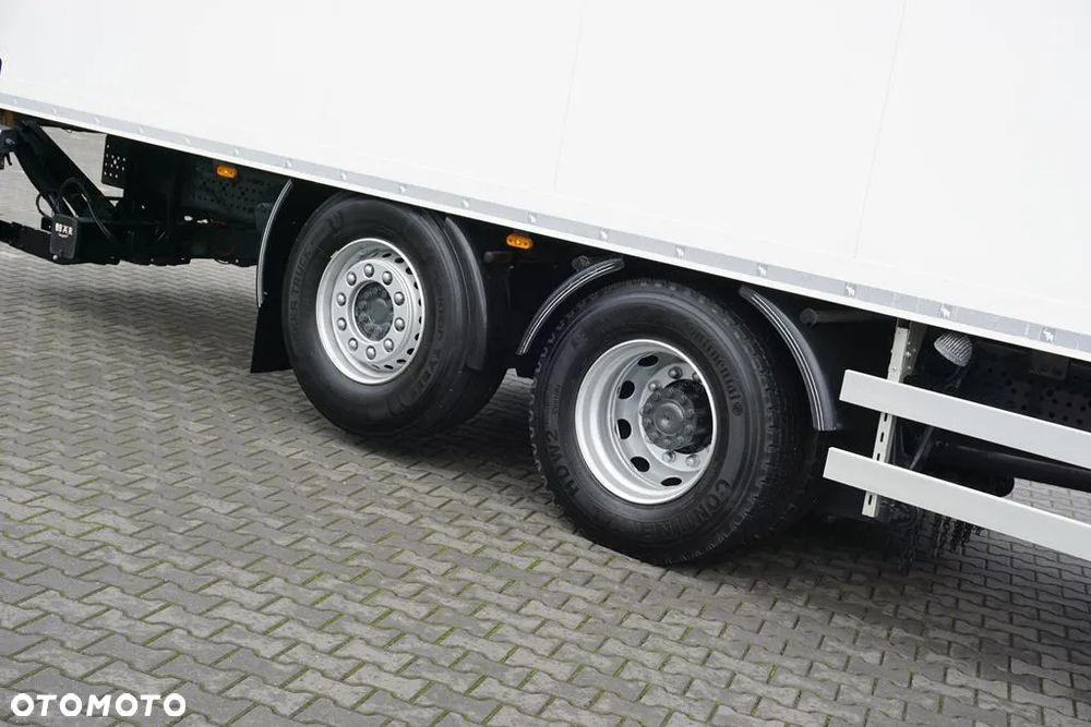 Mercedes-Benz ACTROS / 2553 / EURO 6 / CHŁODNIA + WINDA / 23 PALETY / OŚ SKRĘTNA - 24