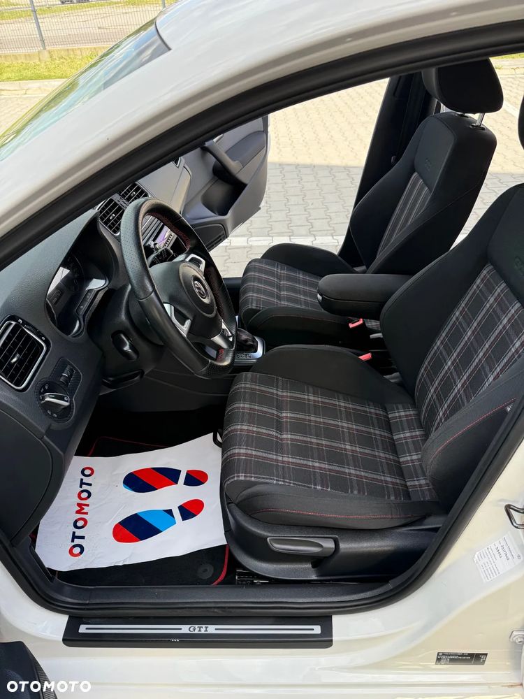 Volkswagen Polo 1.4 TSI GTI DSG - 7