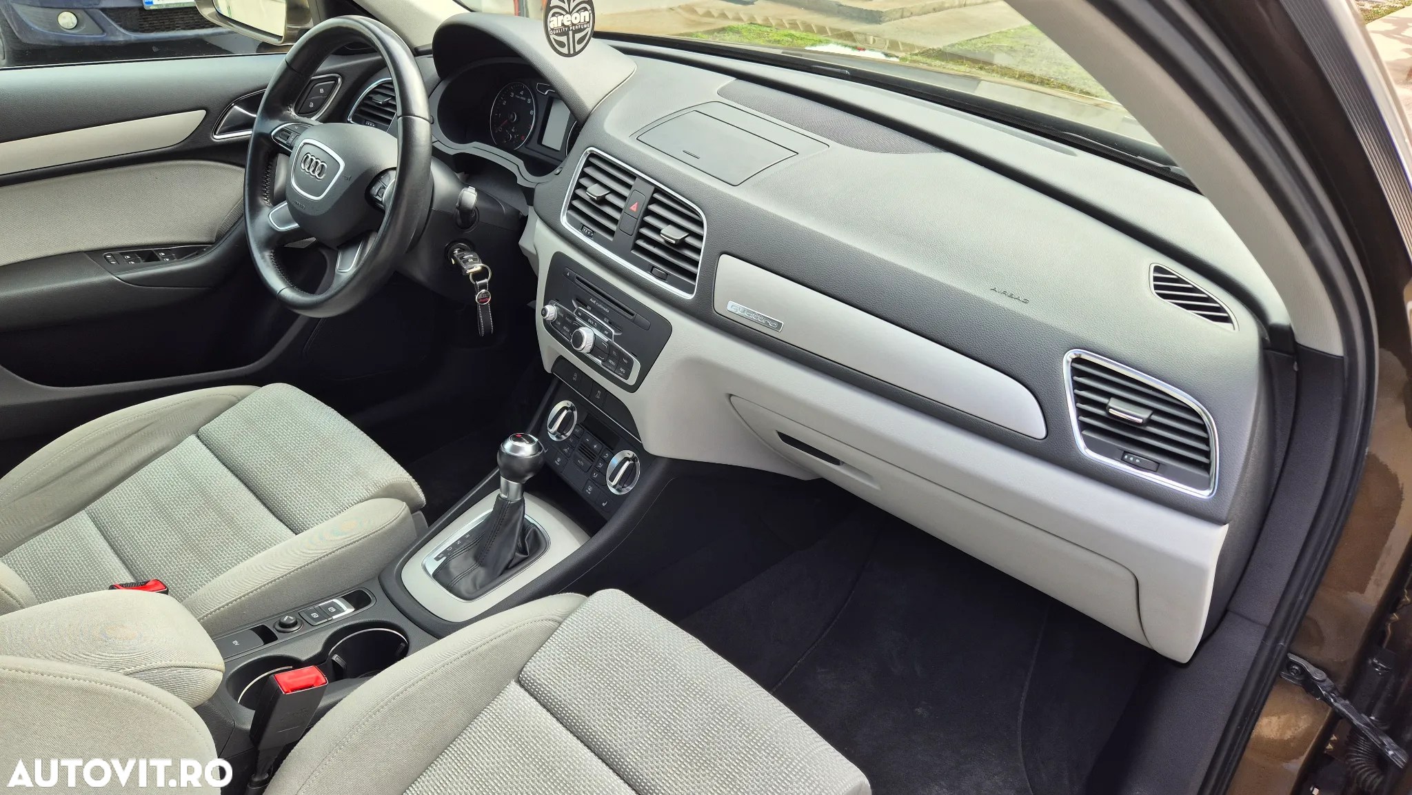 Audi Q3 2.0 TFSI Quattro Stronic - 13