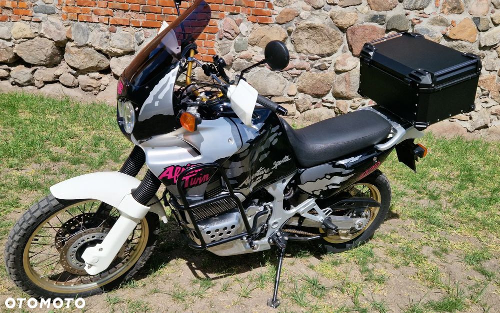 Honda XRV - 11