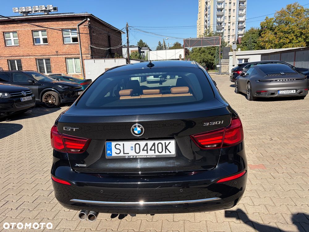 BMW 3GT - 7