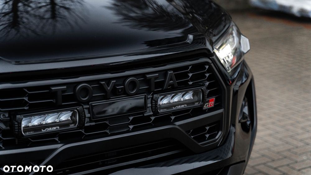 Toyota Hilux 2.8 D-4D Double Cab GR Sport II 4x4 - 10