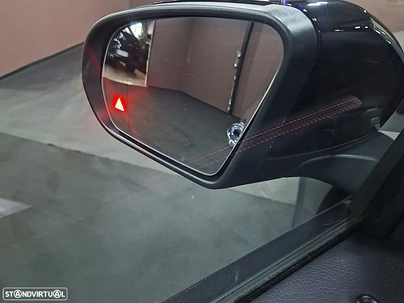 Mercedes-Benz EQA 300 4Matic AMG Line - 25