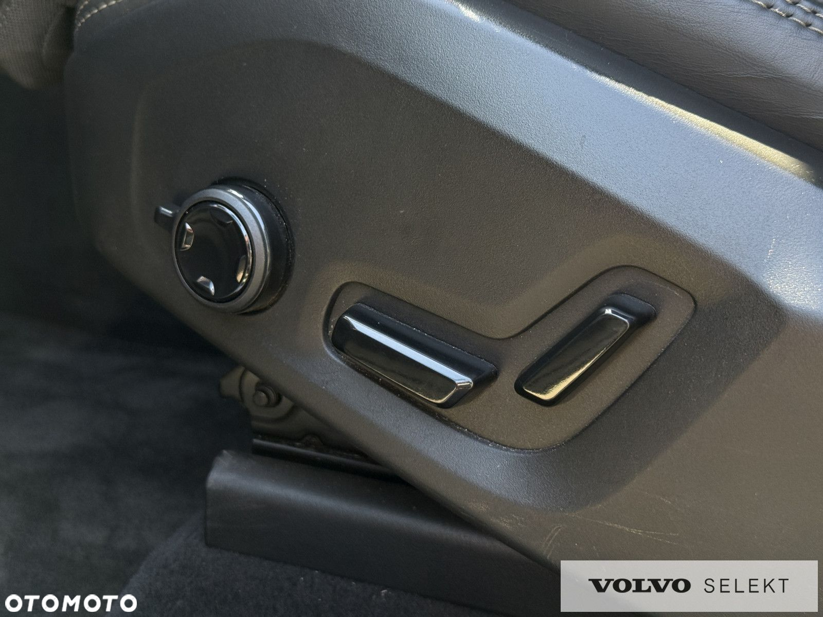 Volvo XC 60 - 29