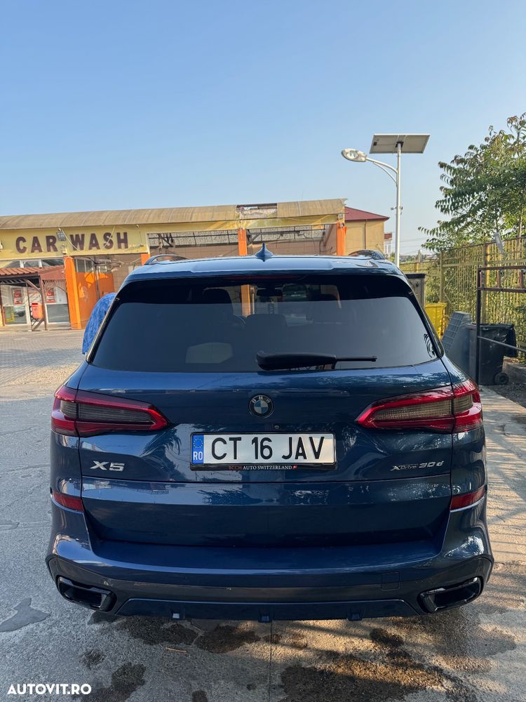 BMW X5 xDrive30d - 12