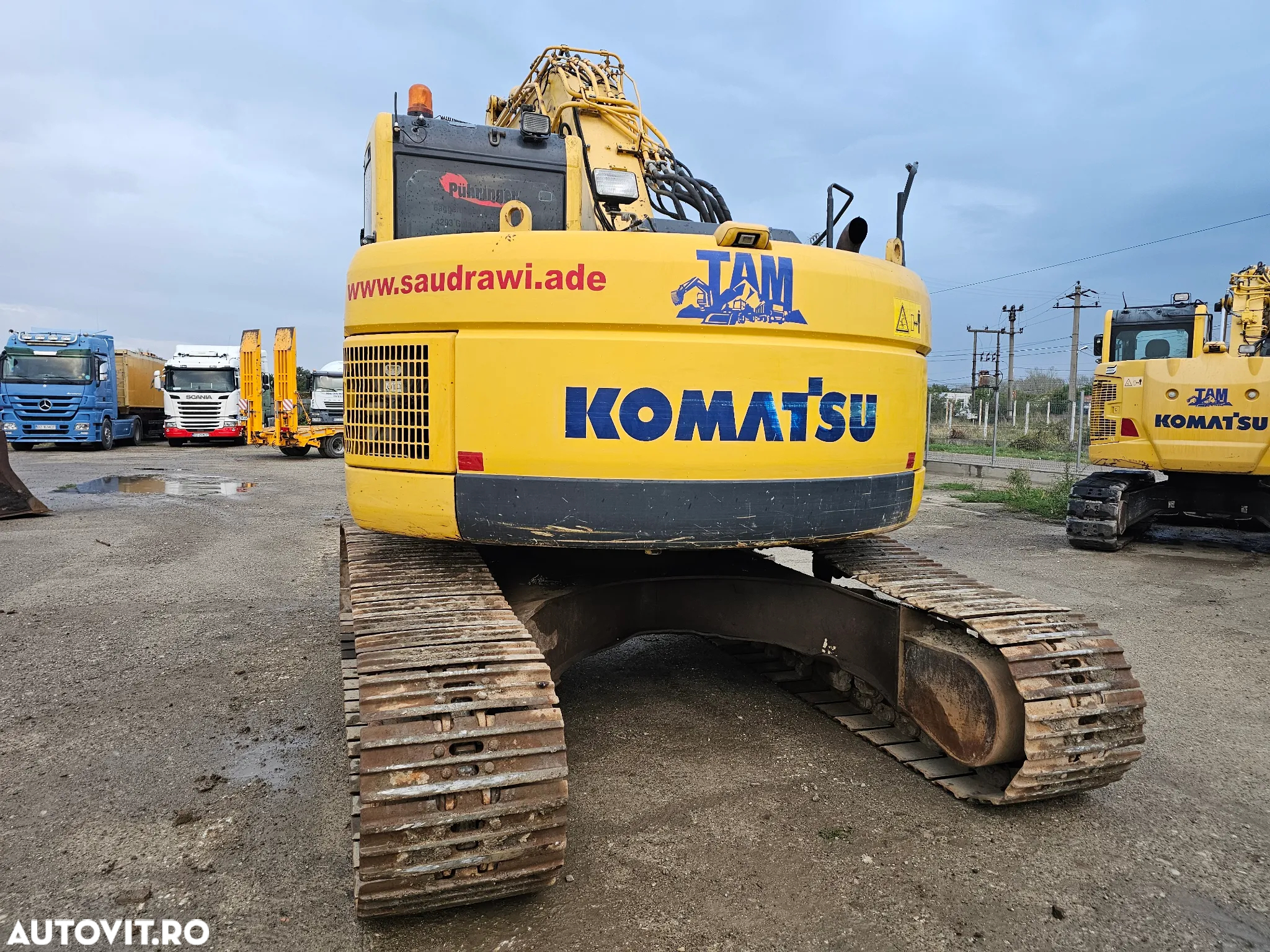 Komatsu PC228 USLC excavator pe senile compact - 6