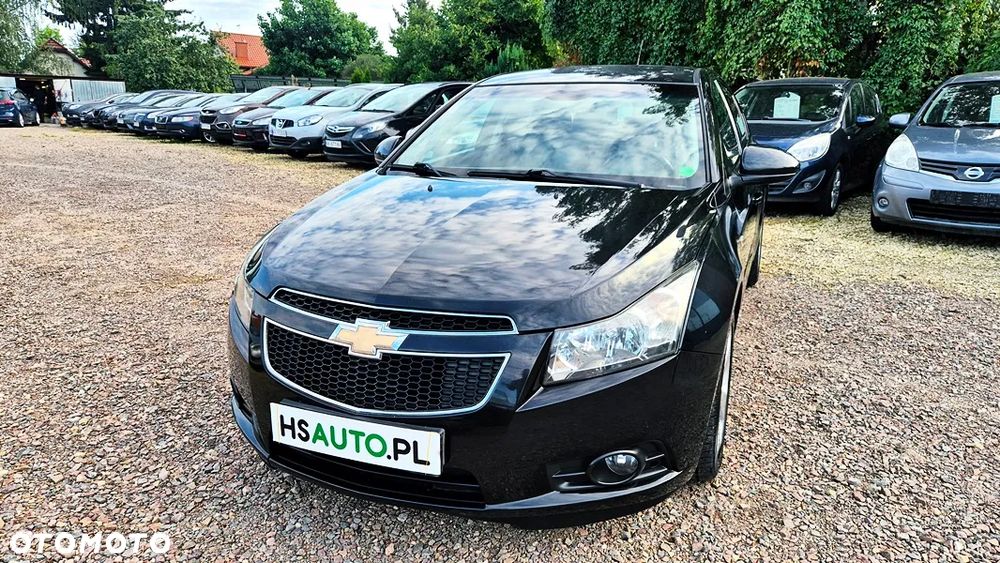 Chevrolet Cruze 1.6 LS - 3