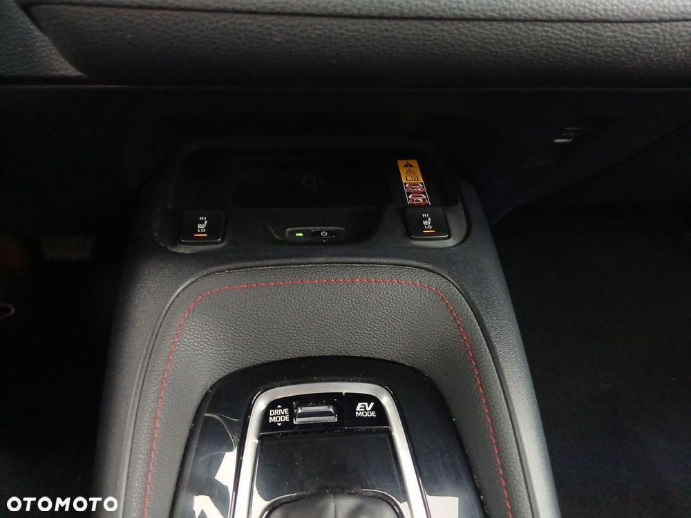 Toyota Corolla 2.0 Hybrid GR Sport Dynamic - 20