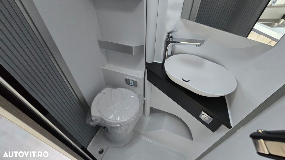 Adria COMPACT DL 60 Y - 19