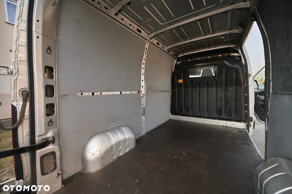 Opel Movano - 18