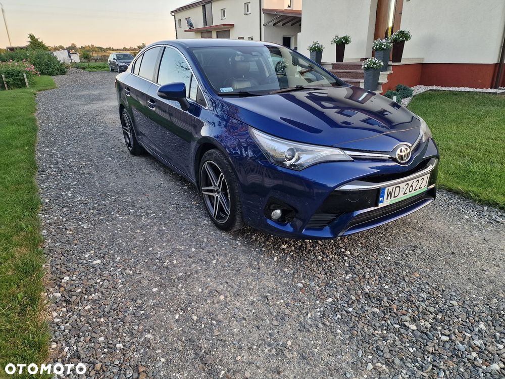 Toyota Avensis 1.8 Prestige - 1