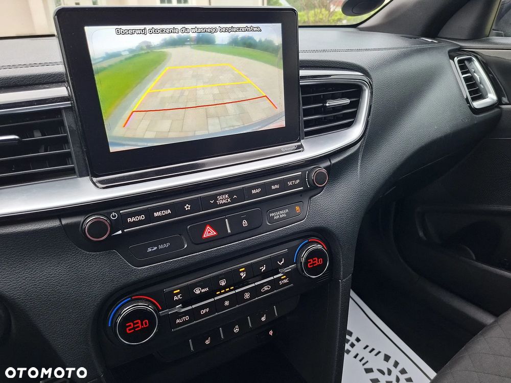Kia Ceed 1.6 CRDi DCT GT Line - 22