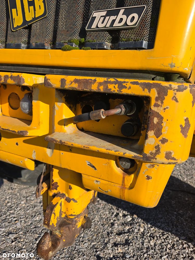 JCB - 9
