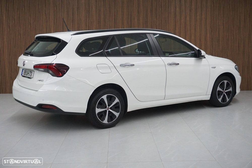 Fiat Tipo Station Wagon 1.6 M-Jet Lounge J17 - 22