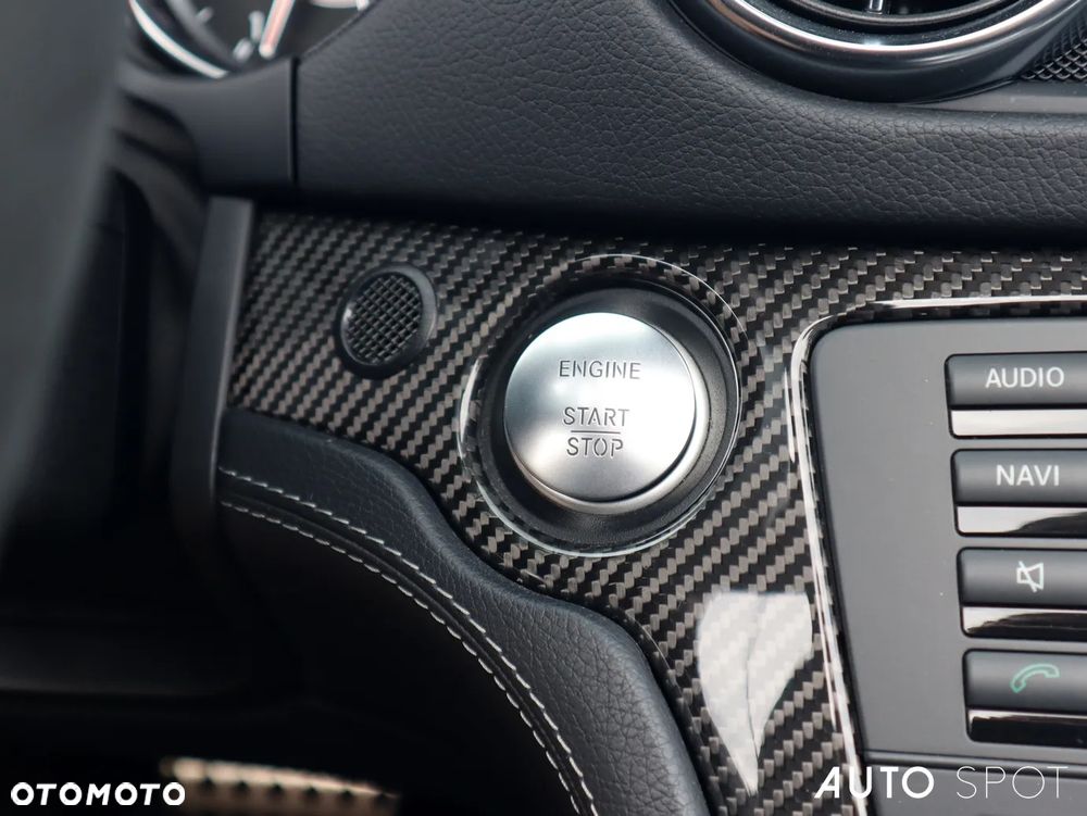 Mercedes-Benz SL 63 AMG AMG Speedshift MCT 7-Gang Sportgetriebe Edition 1 - 36