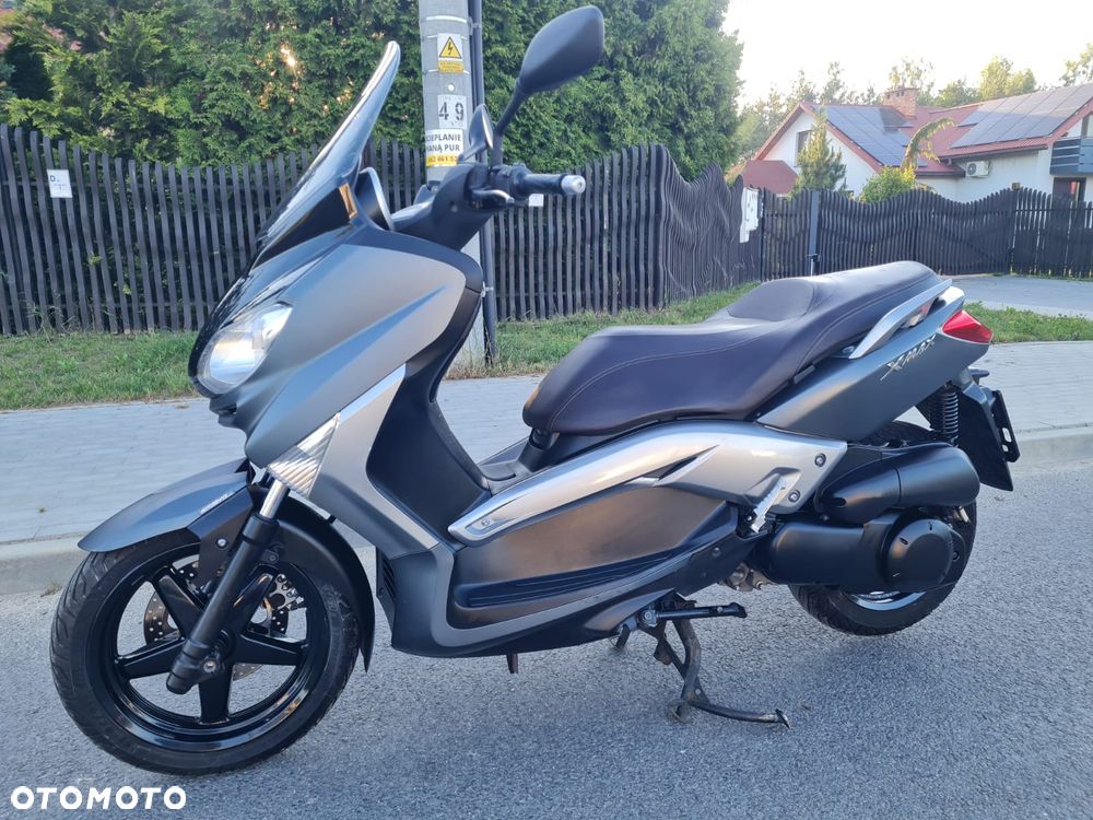 Yamaha X-max - 1