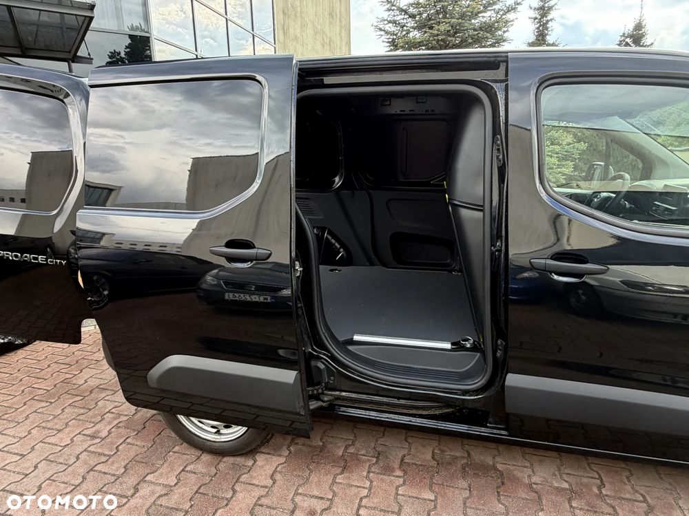 Toyota PROACE CITY - 10
