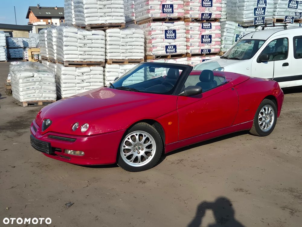 Alfa Romeo Spider - 3