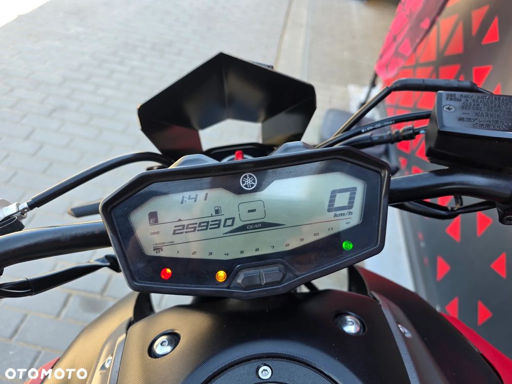 Yamaha MT - 16