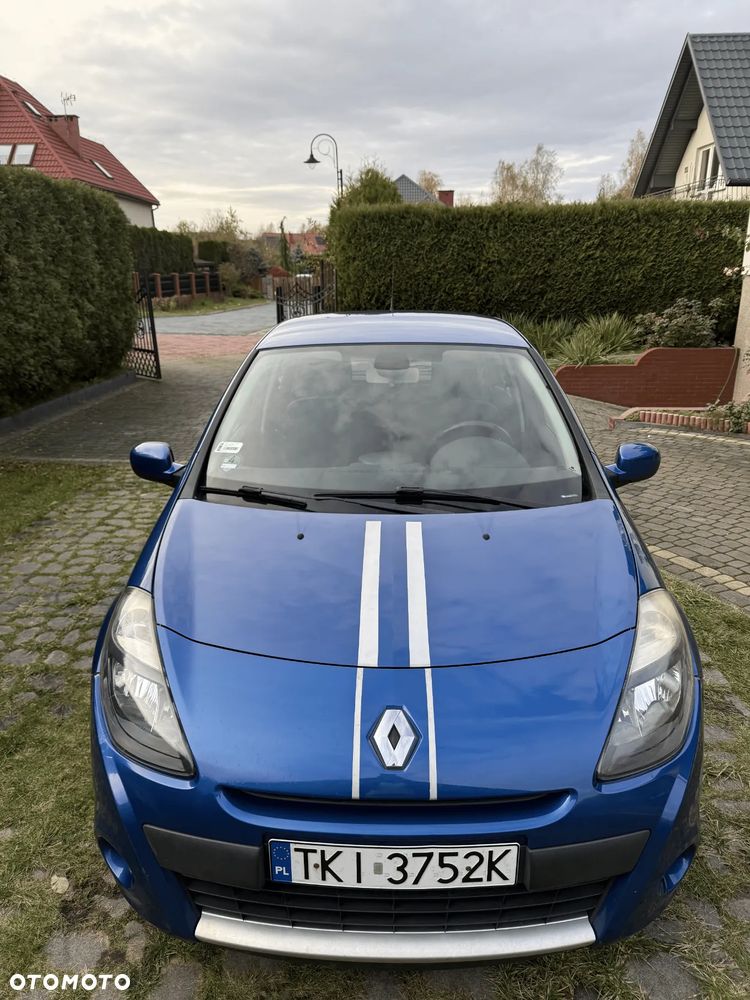 Renault Clio 1.2 16V 75 Dynamique - 10