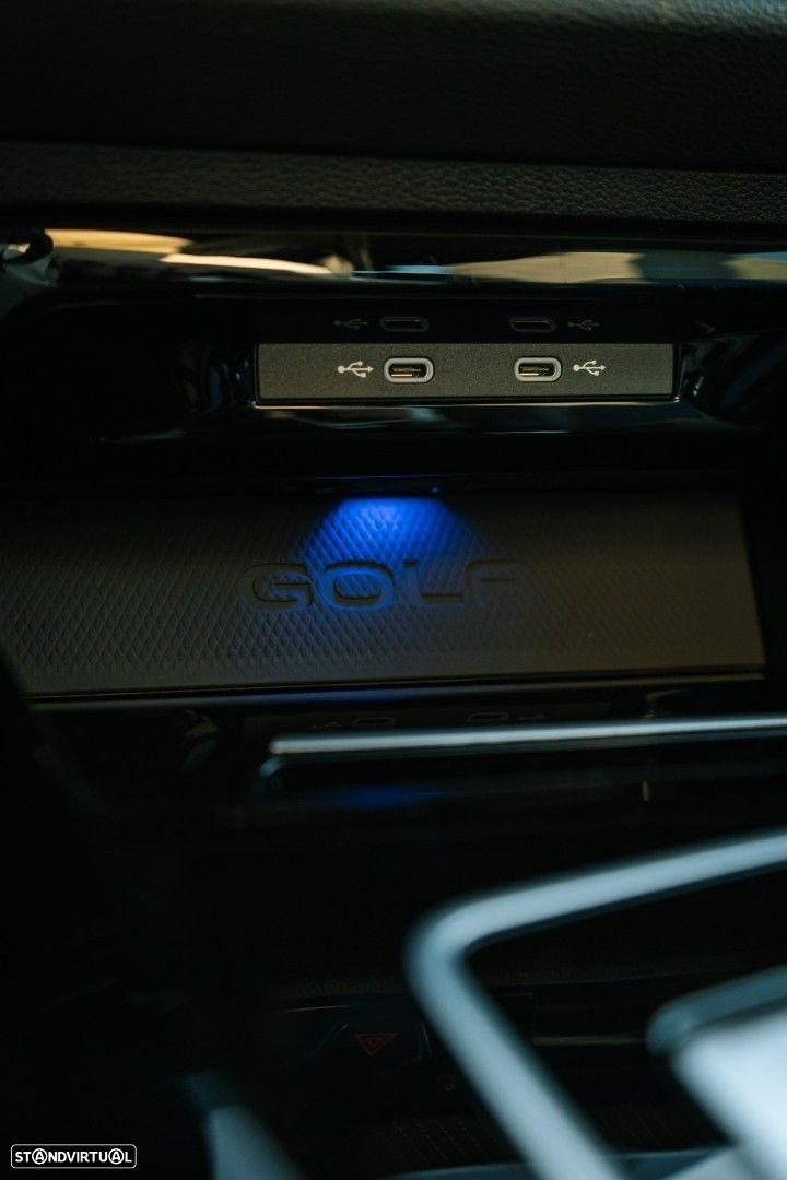 VW Golf 2.0 TSI R DSG - 25