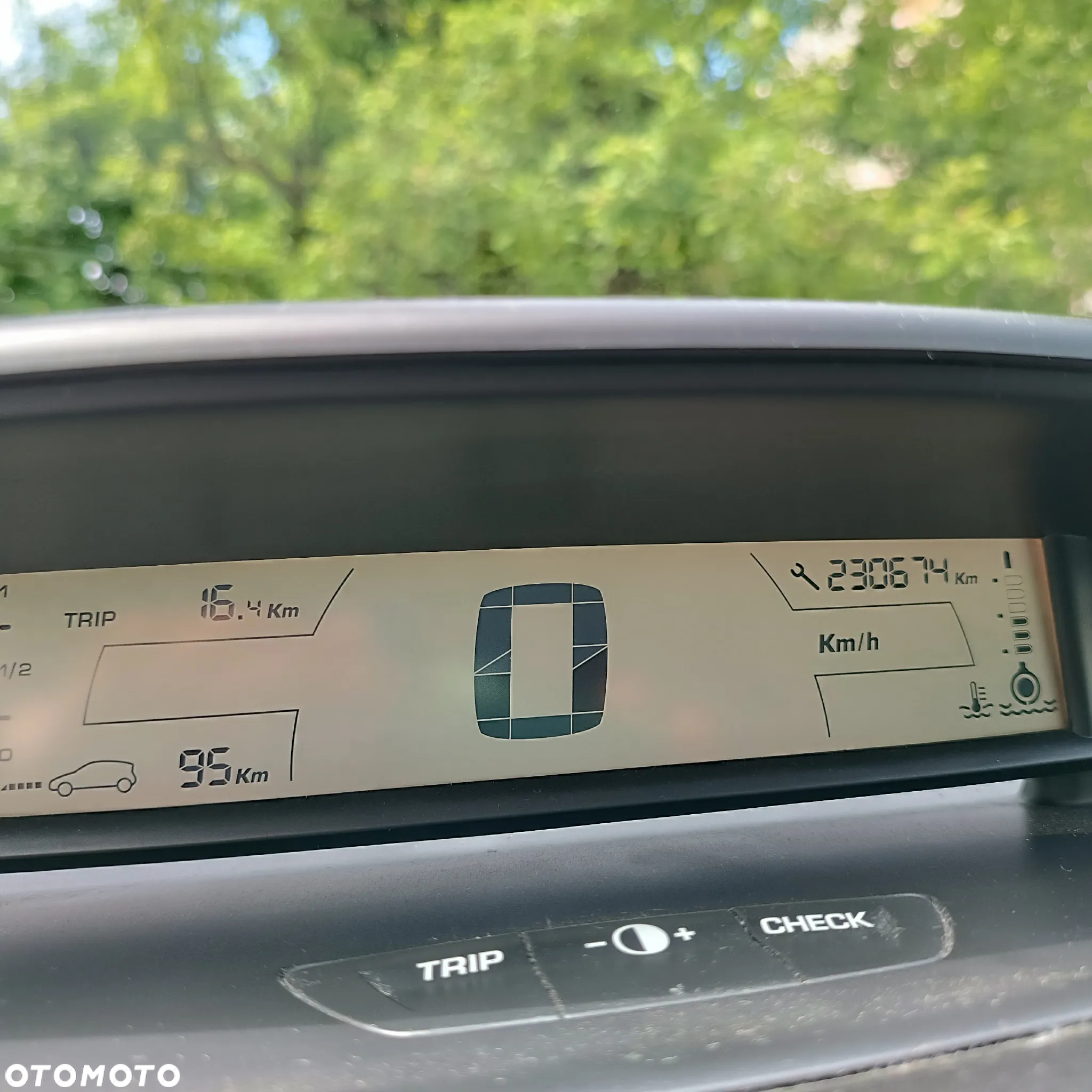Citroën C4 - 12
