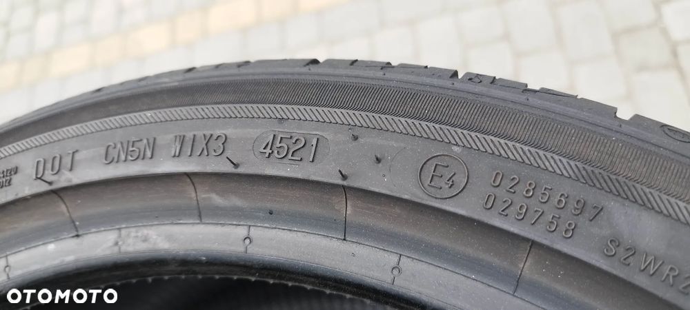 225/40/18 barum bravuris - 3
