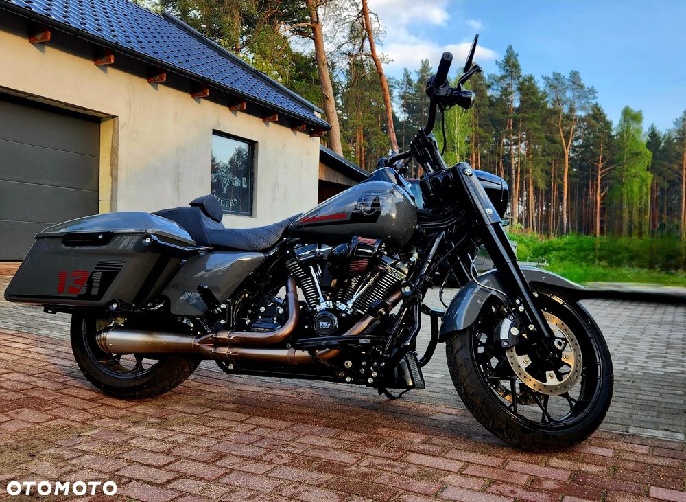 Harley-Davidson Touring Road King - 14