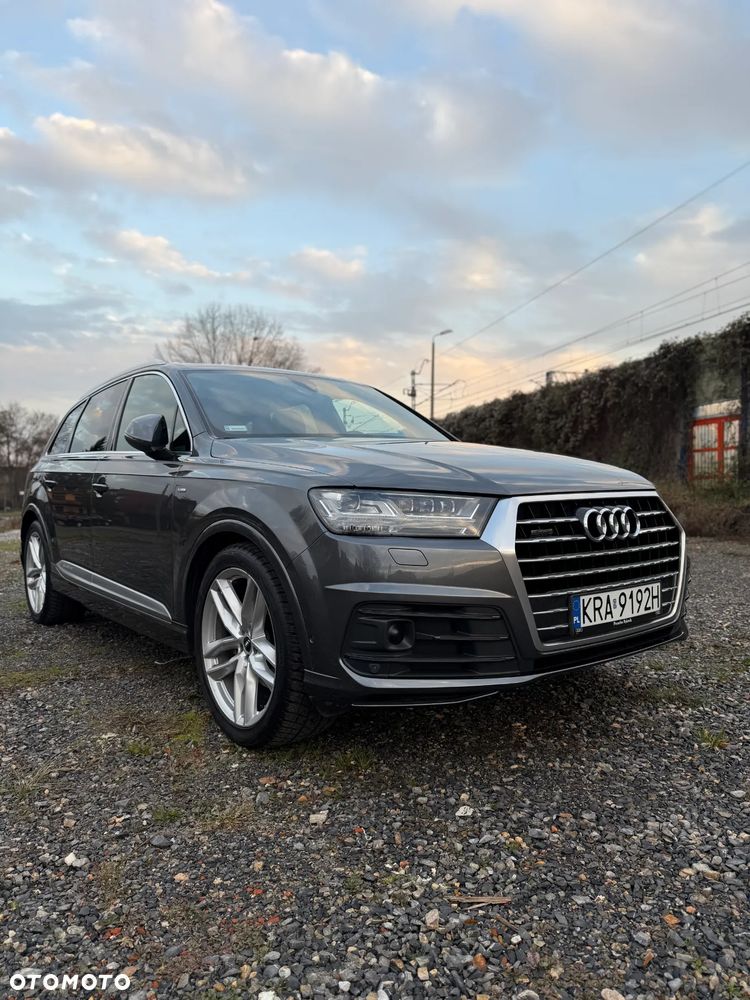 Audi Q7 - 4