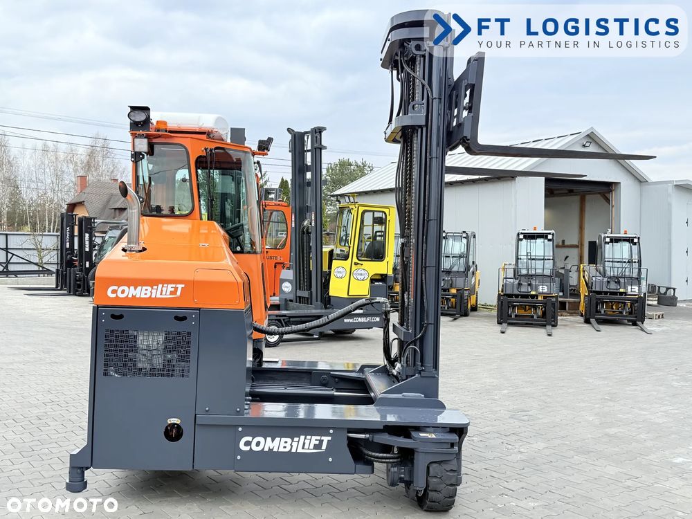 Combilift WÓZEK CZTEROKIERUNKOWY - WIELOKIERUNKOWY | COMBILIFT C4000 | DIESEL | TRIPLEX 6800MM | POZYCJONER WIDEŁ | OGRZEWANIE + KLIMATYZACJA | STAN IDEALNY | Szeroka oferta wózków czterokierunkowych i bocznych, dopasowanych do różnorodnych potrzeb i zastosowań - 24