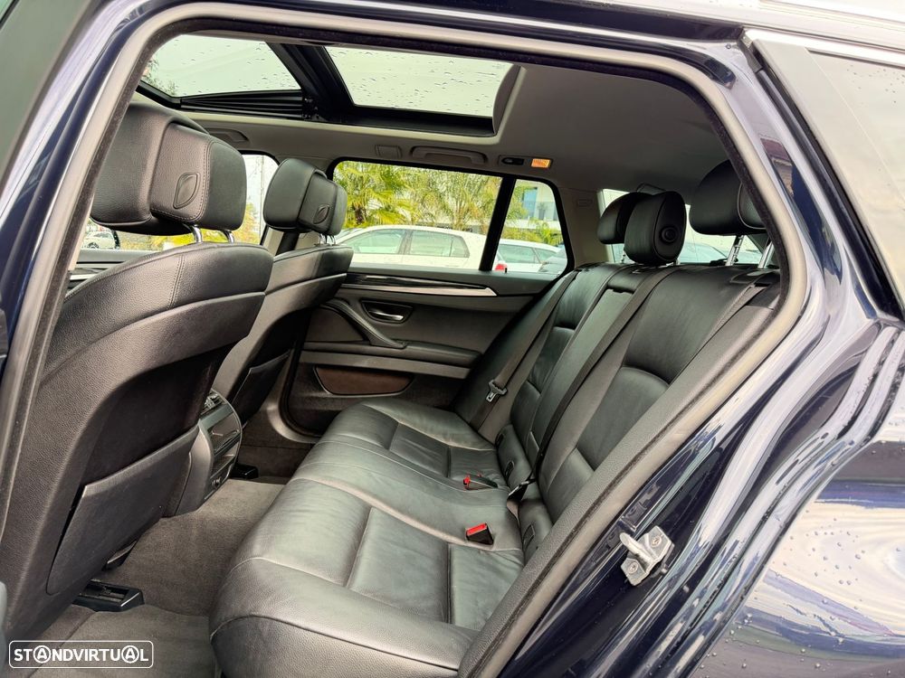 BMW 520 d Auto - 26