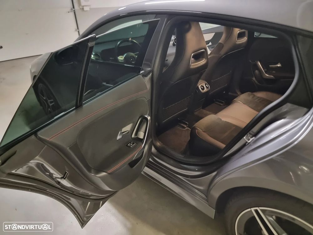 Mercedes-Benz CLA 200 d Shooting Brake AMG Line Aut. - 21