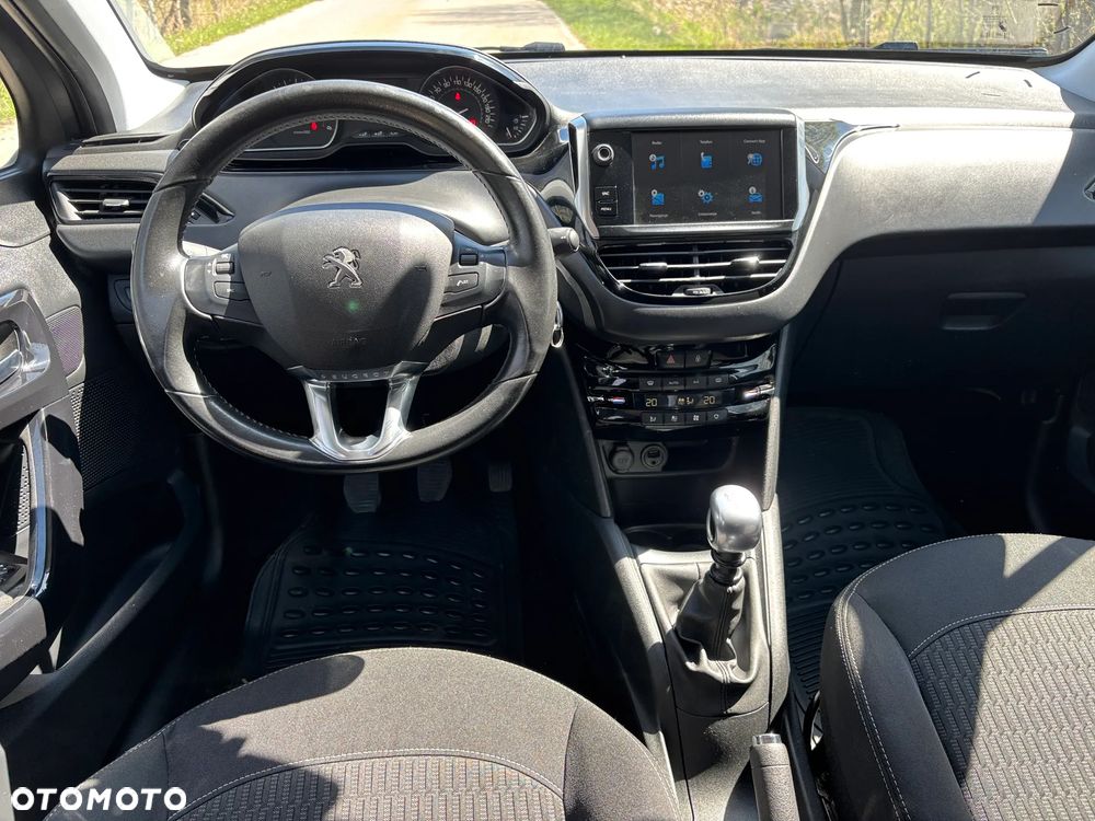 Peugeot 208 BlueHDi 100 Active - 10